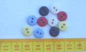 Buttons for 2 mm needles.